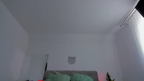 Larisa online show from 19, 7, 2026