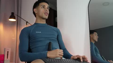 Buster independent model online show from 10, 1, 2026