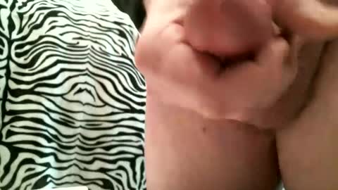 bustinfree online show from 24, 2, 2025