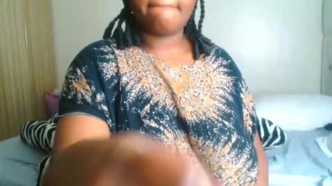 Snapshot of busty_mellons69 chatting on 30, 4, 2026 busty_mellons69 online show from 30, 4, 2026