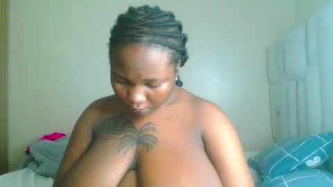Snapshot of busty_mellons69 chatting on 12, 5, 2026 busty_mellons69 online show from 12, 5, 2026