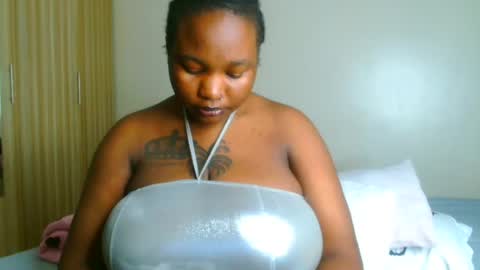 Snapshot of busty_mellons69 chatting on 15, 7, 2026 busty_mellons69 online show from 15, 7, 2026