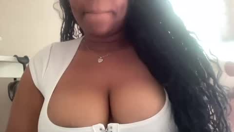 bustylolaa online show from 30, 9, 2025