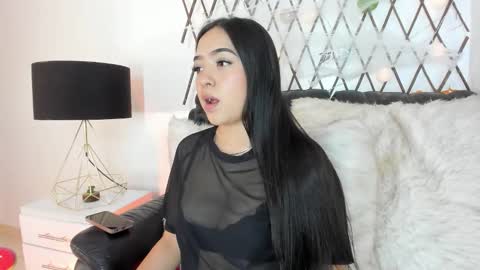 Snapshot of buttercup_li_ chatting on 29, 10, 2025 zafiro online show from 29, 10, 2025