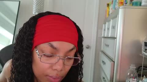 Snapshot of butterflybootyy chatting on 24, 4, 2026 butterfly booty online show from 24, 4, 2026