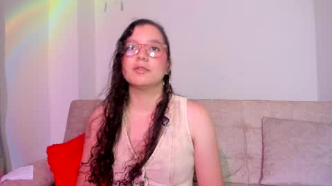 BUNNY BELLA online show from 22, 4, 2026
