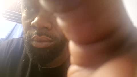 Snapshot of buzsy chatting on 1, 2, 2026 Buzsy online show from 1, 2, 2026