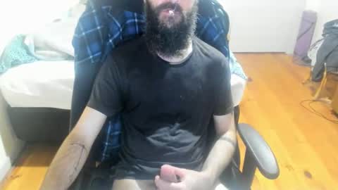 Snapshot of buzzcrash1 chatting on 26, 9, 2025 Buzz online show from 26, 9, 2025