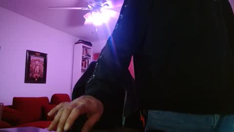 bwall1425 online show from 10, 1, 2026