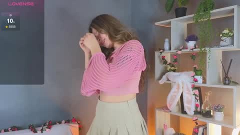 Kira online show from 4, 1, 2025