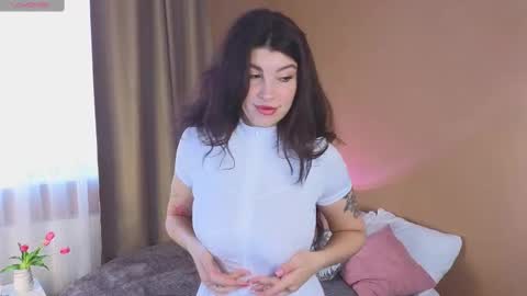 Kira online show from 25, 2, 2025