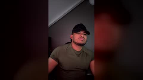 Snapshot of caballero_____ chatting on 1, 3, 2026 INSTAGRAM CABALLERO 1998 online show from 1, 3, 2026