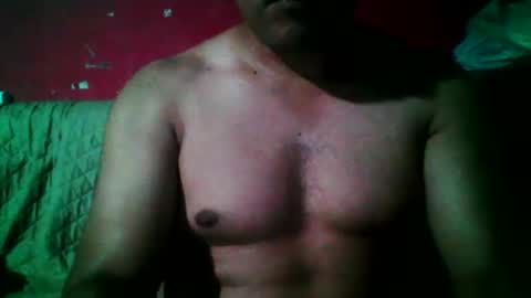 Snapshot of cachito83915 chatting on 4, 3, 2025 Cachudosexy online show from 4, 3, 2025