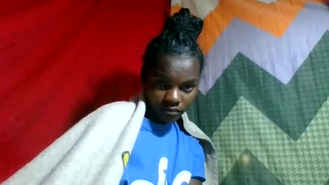 Snapshot of caella98 chatting on 4, 7, 2026 caella98 online show from 4, 7, 2026