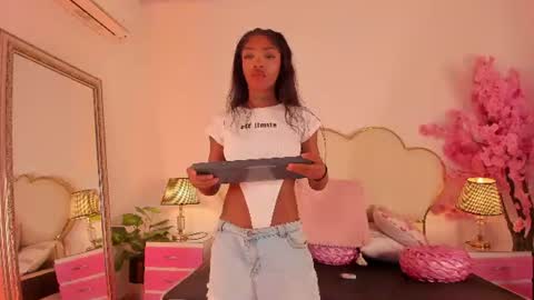 Snapshot of cahitlinbel chatting on 26, 7, 2026 Cahitlin online show from 26, 7, 2026