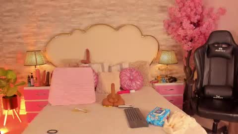 Snapshot of cahitlinbel chatting on 31, 7, 2026 Cahitlin online show from 31, 7, 2026