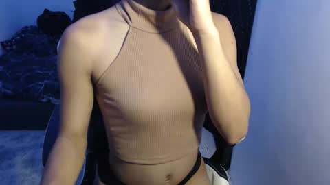 Snapshot of caitessa_bellemoir chatting on 25, 11, 2025 caitessa_bellemoir online show from 25, 11, 2025