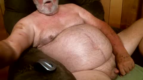 Snapshot of cajungrey75 chatting on 14, 10, 2025 cajungrey online show from 14, 10, 2025
