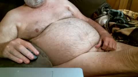 Snapshot of cajungrey75 chatting on 27, 6, 2026 cajungrey online show from 27, 6, 2026