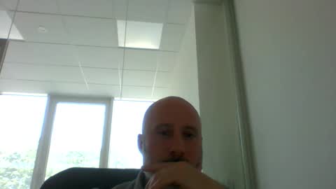 Snapshot of caldoski chatting on 30, 4, 2026 caldoski online show from 30, 4, 2026