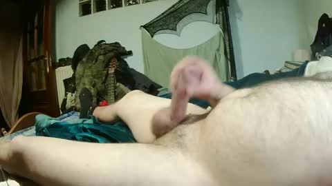 calentorro31979 online show from 23, 3, 2026