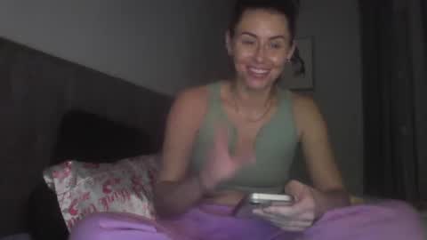 The Cali Cambri online show from 4, 1, 2025
