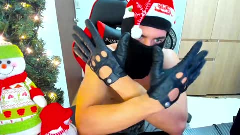 calihotcaliente27 online show from 18, 12, 2024