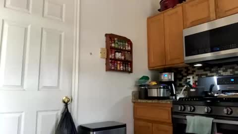 Snapshot of calishop1 chatting on 16, 12, 2024 calishop1 online show from 16, 12, 2024