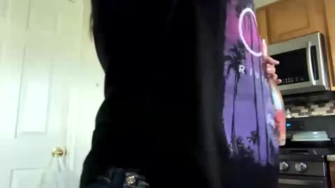 Snapshot of calishop1 chatting on 22, 9, 2025 calishop1 online show from 22, 9, 2025