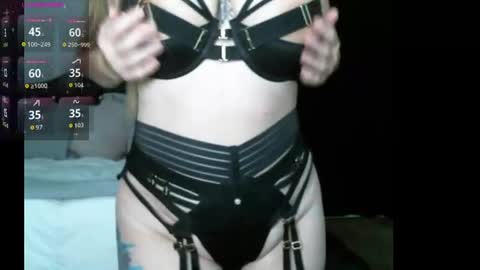Snapshot of calistarayne chatting on 25, 7, 2026 calistarayne online show from 25, 7, 2026