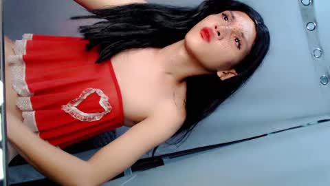 Snapshot of call_me_clara chatting on 25, 4, 2026 CALL ME CLARA online show from 25, 4, 2026