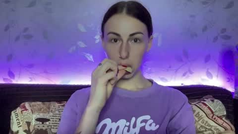 Anna online show from 9, 3, 2025