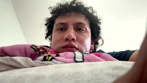 Snapshot of callme38315 chatting on 27, 9, 2025 callme38315 online show from 27, 9, 2025