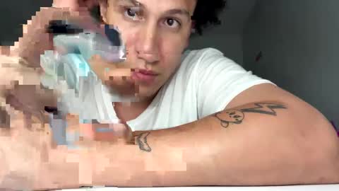 Snapshot of callme38315 chatting on 28, 9, 2025 callme38315 online show from 28, 9, 2025