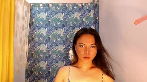 callme meya in asia online show from 3, 12, 2024