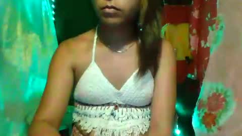 callme meya in asia online show from 13, 4, 2026