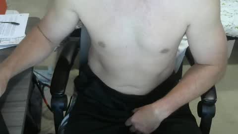 Snapshot of callmeroger33 chatting on 9, 10, 2025 callmeroger33 online show from 9, 10, 2025