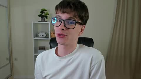 Hey I am Calvin  online show from 21, 1, 2025