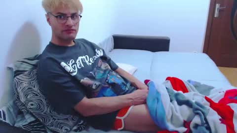 Snapshot of calvinjohnlad chatting on 20, 1, 2025 Calvinjohnlad online show from 20, 1, 2025