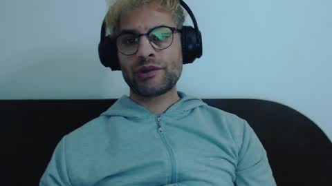 Snapshot of calvinjohnlad chatting on 19, 2, 2025 Calvinjohnlad online show from 19, 2, 2025