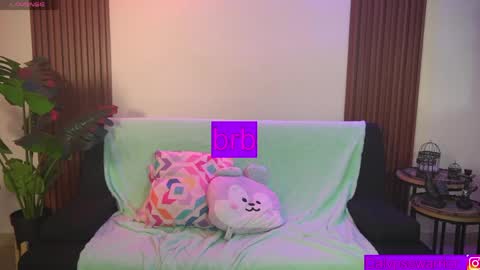 Calypso and Kayla online show from 25, 4, 2026