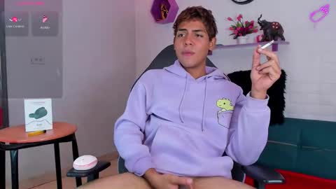 cam_sexyboy online show from 20, 10, 2025