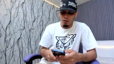 Snapshot of cam_xman chatting on 4, 5, 2026 cam_xman online show from 4, 5, 2026