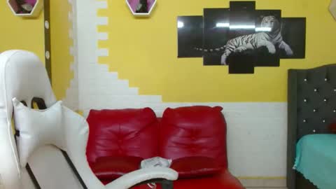 Snapshot of cam_xman chatting on 23, 5, 2026 cam_xman online show from 23, 5, 2026