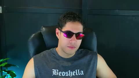 camara110 online show from 13, 2, 2025