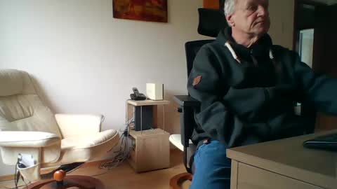 camcologne online show from 10, 2, 2025