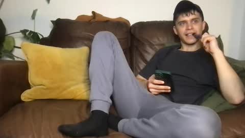 Snapshot of camdoattitude chatting on 19, 4, 2026 CamDoAttitude online show from 19, 4, 2026