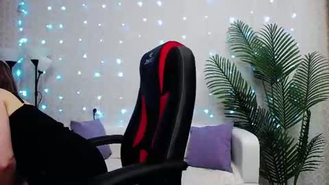 Snapshot of camelia_lillie chatting on 15, 7, 2026 camelia_lillie online show from 15, 7, 2026