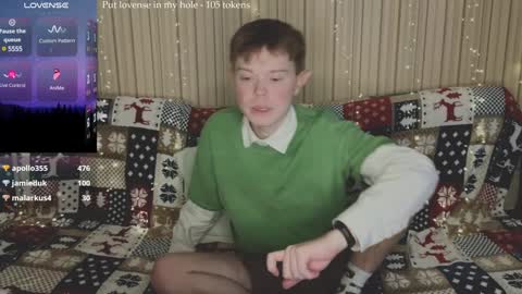 Snapshot of cameron_crowly chatting on 21, 12, 2024 Cameron online show from 21, 12, 2024