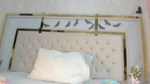 cameron_hearts online show from 30, 10, 2025